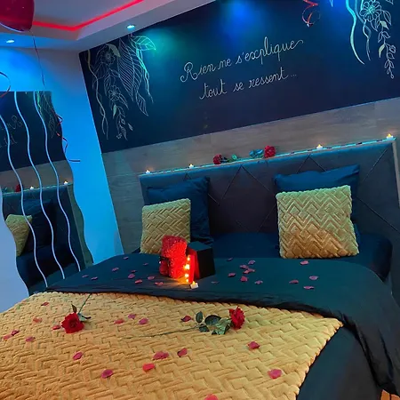 Suite Spicy Love - Proche Nice Et Cannes - Jacuzzi Privatif - Piscine Vue Mer Apartment Villeneuve-Loubet