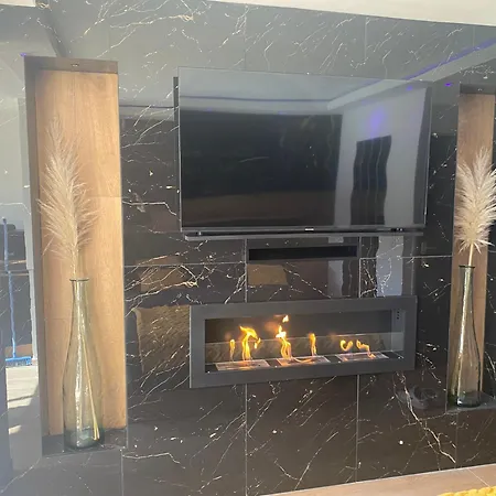 Suite Spicy Love - Proche Nice Et Cannes - Jacuzzi Privatif - Piscine Vue Mer * Villeneuve-Loubet